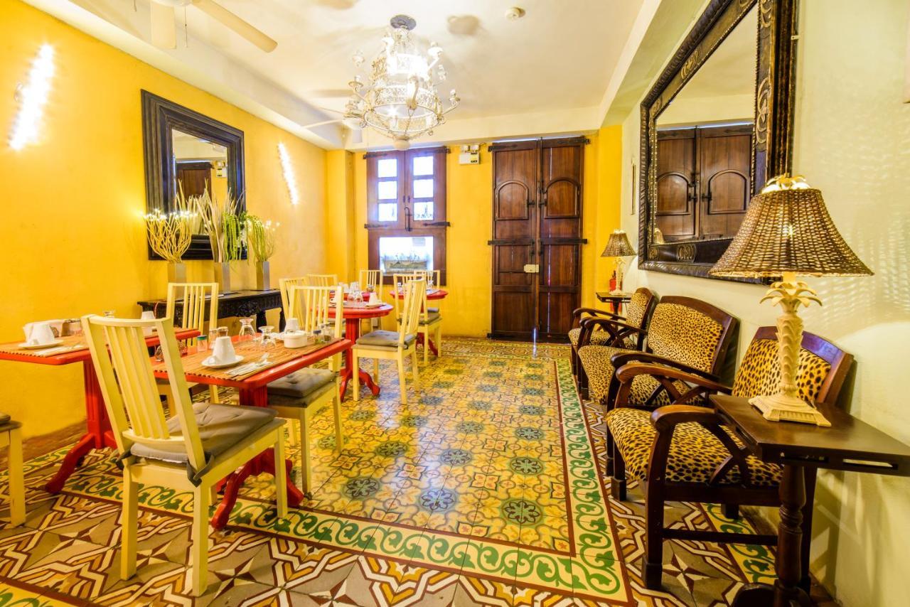 Отель Casa Naemie Санто-Доминго Экстерьер фото